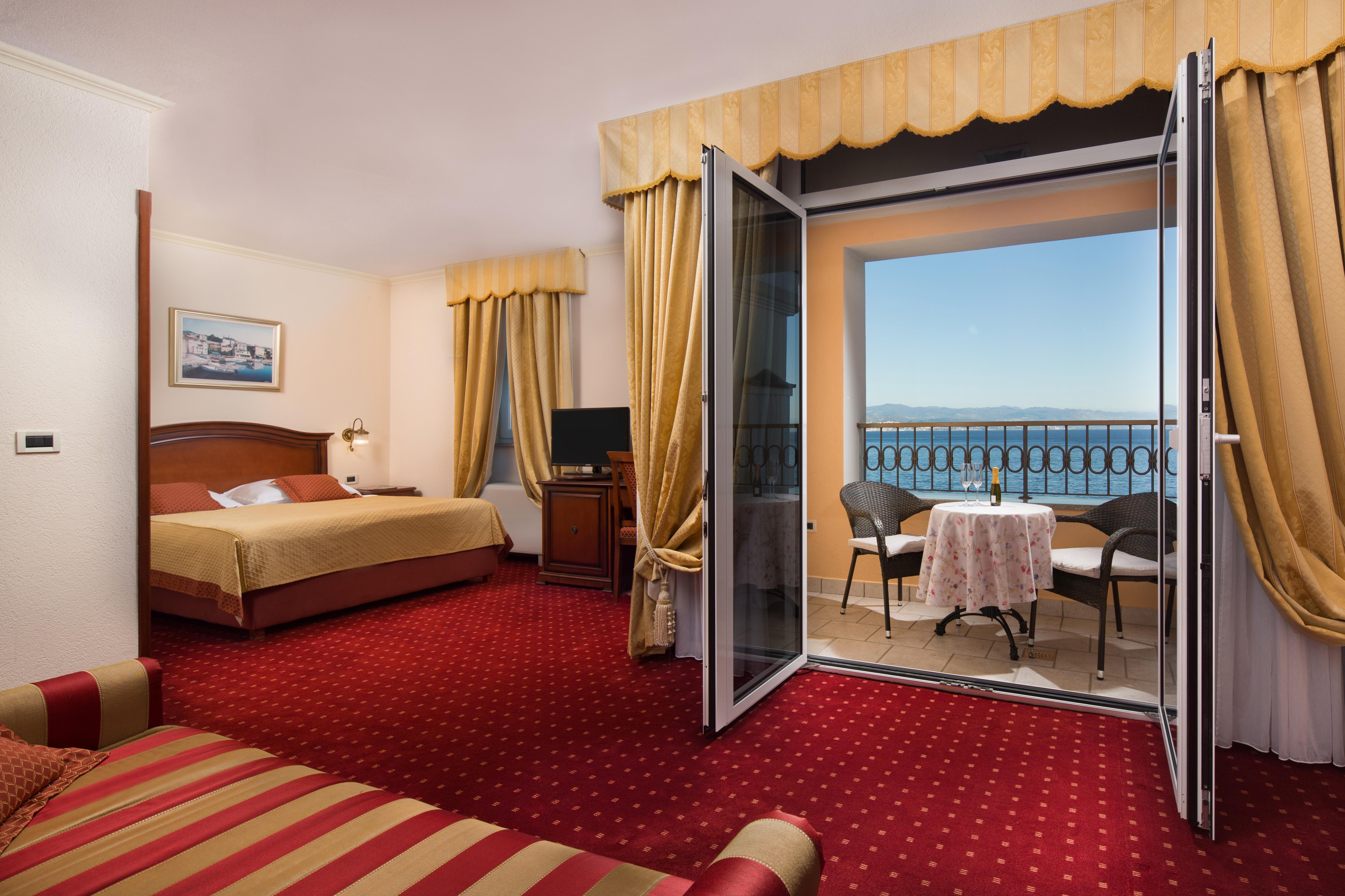 Hotel Savoy أوباتيا المظهر الخارجي الصورة